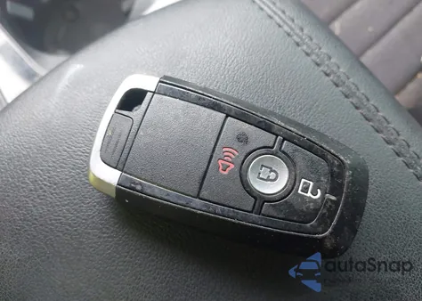 2020 Ford Edge Se z USA, uszkodzony, nr VIN 2FMPK4G97LBB10417